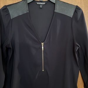 EUC Express Black High-low V-neck Tunic size XS